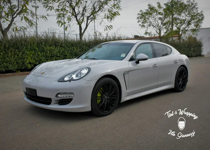 2023-05-21 (5) Rivestimenti con pellicole a Castellana Grotte